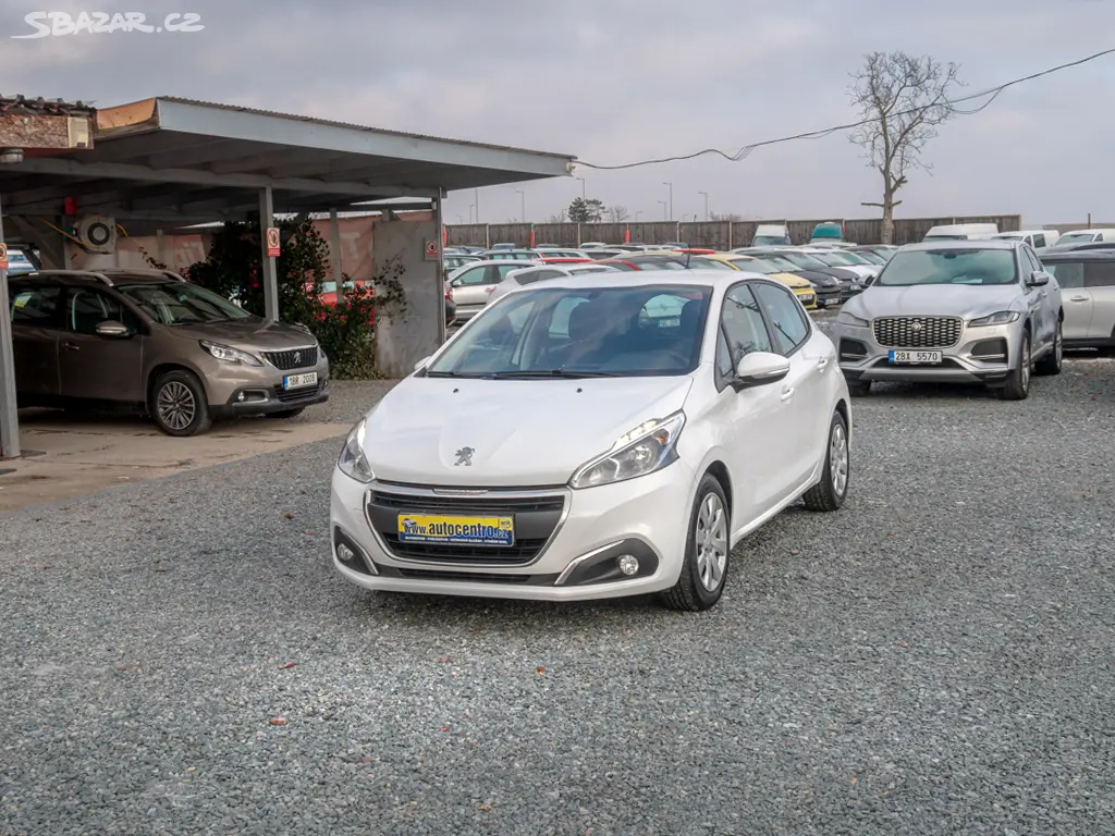 Peugeot 208 ČR 1.6HDI 55KW PO SERVISU